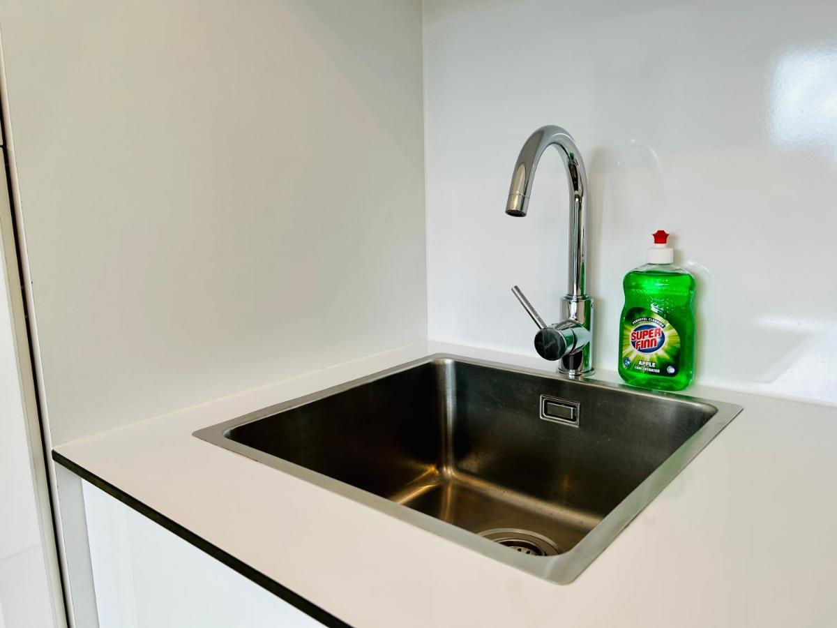 Garden - Free Parking - Modern Apartment เวียนนา ภายนอก รูปภาพ
